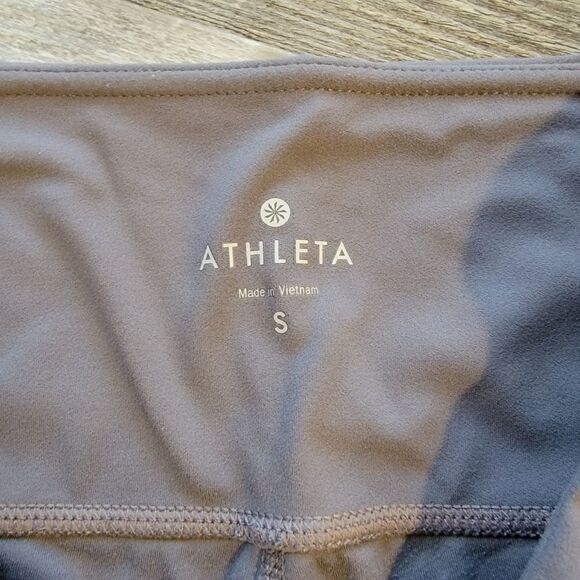 Athleta Salutation tight Powervita Flagstone grey - Picture 5 of 7